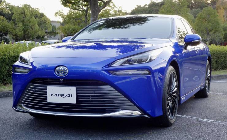 Toyota Hydrogen-engine vehicles